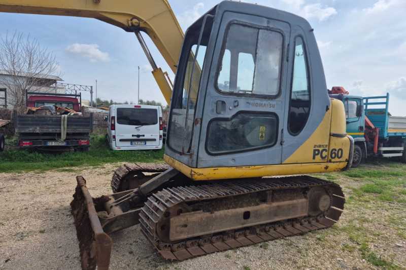 OmecoHub - Immagine KOMATSU PC60-7